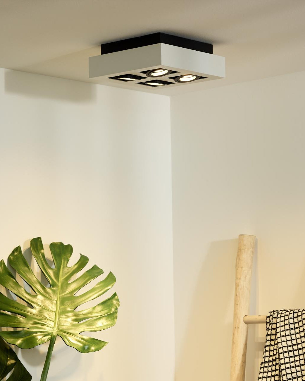 Plafondspot Xirax wit-zwart 4-lichts incl. Led