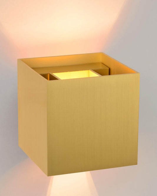 Wandlamp XIO messing vierkant incl. Led