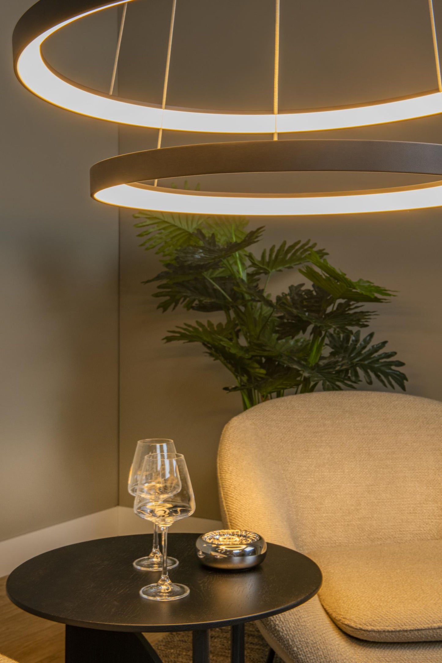 Hanglamp Vidal ringen 2-lichts zwart dimbaar