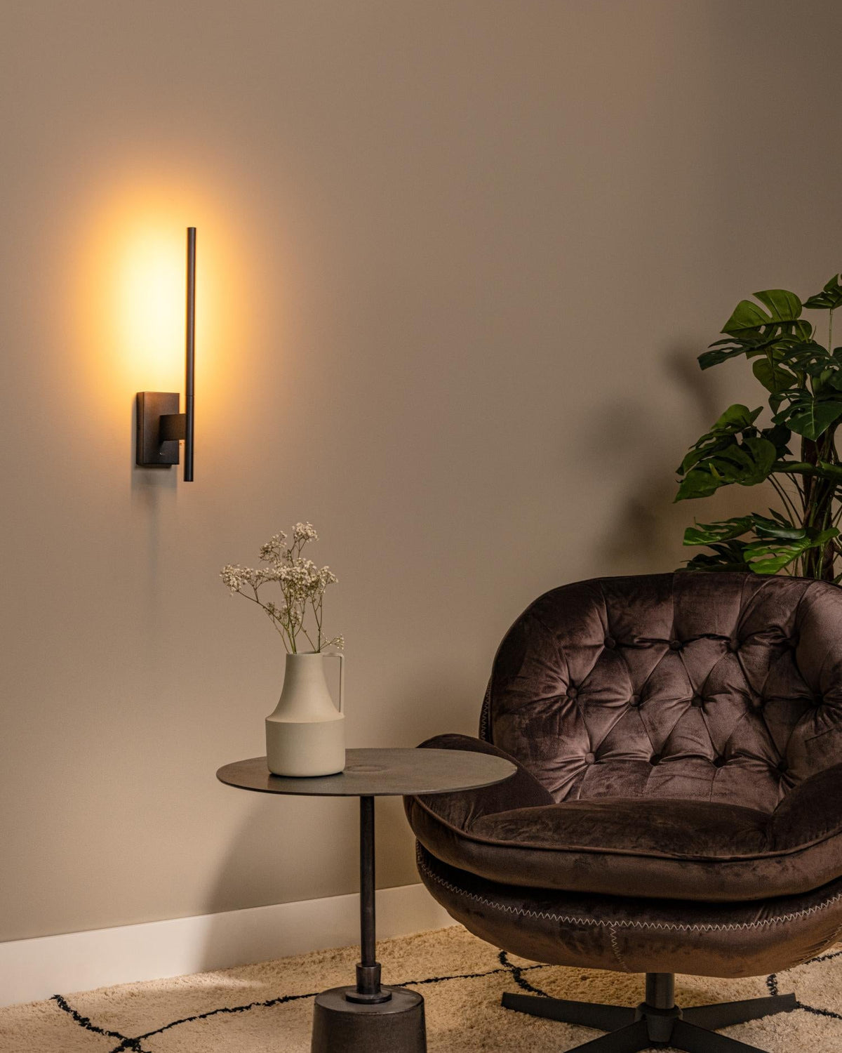 FINAN wandlamp zwart