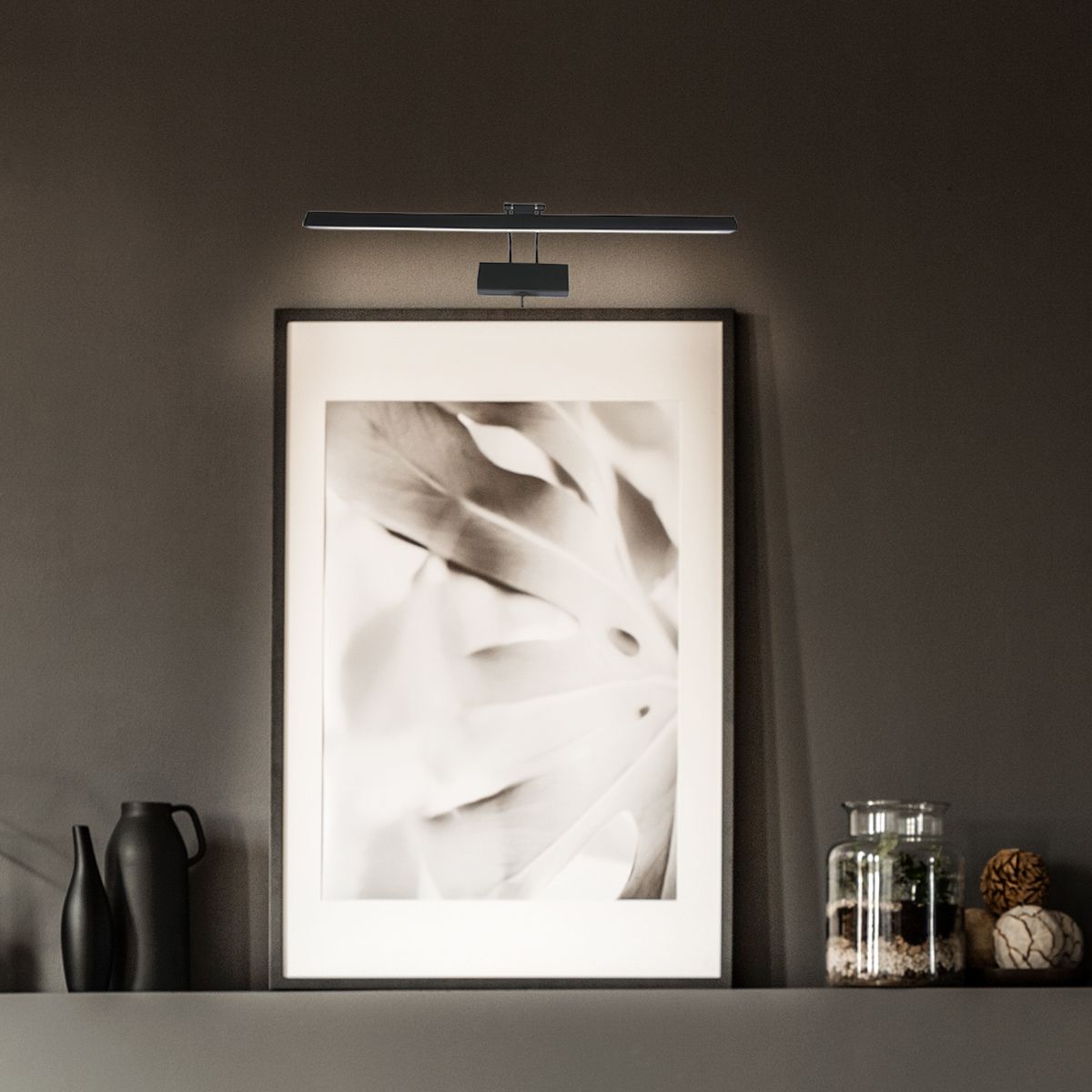 2431ZW Wandlamp Litho  Zwart Lichtkleur instelbaar